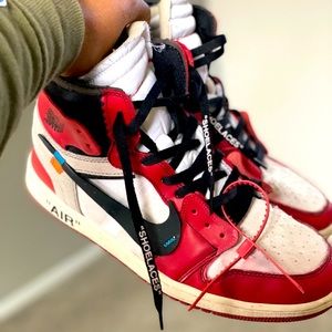 Off-Whites x Air Jordan 1 Retro High OG ‘chicago’